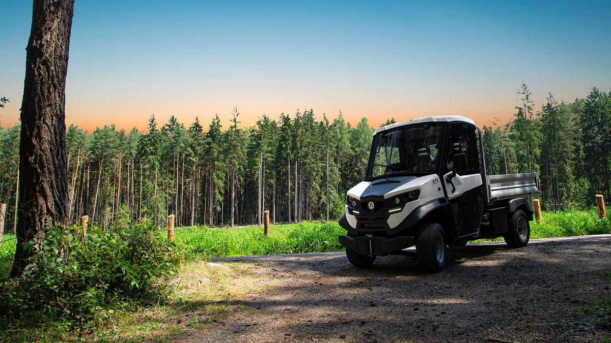 atx330e-off-road-electric-vehicle